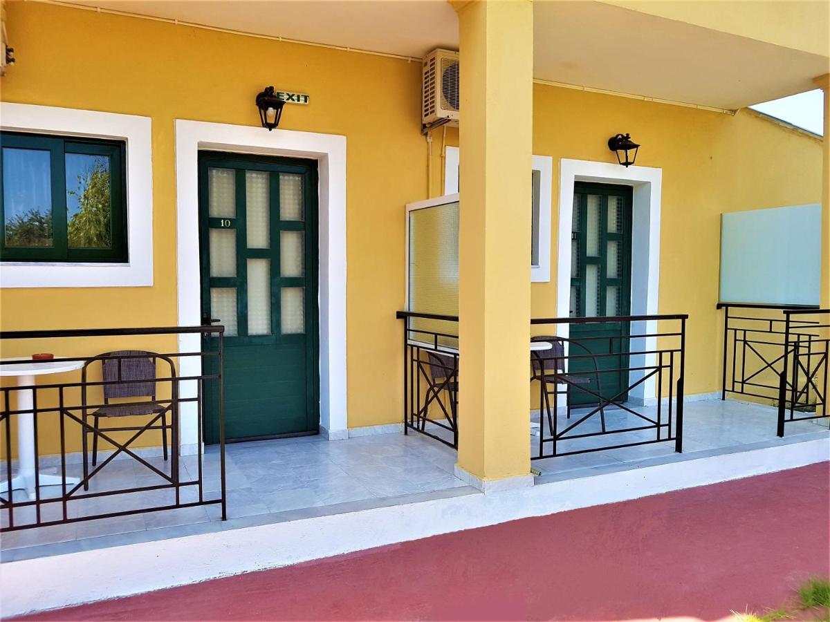 Stars Hotel (Adults Only) Agios Georgios  Exteriér fotografie